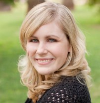 Lindsay Harrel Profile Picture for Guest Posts